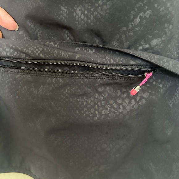 Lululemon Light Speed Vest size 10 - Picture 8 of 10